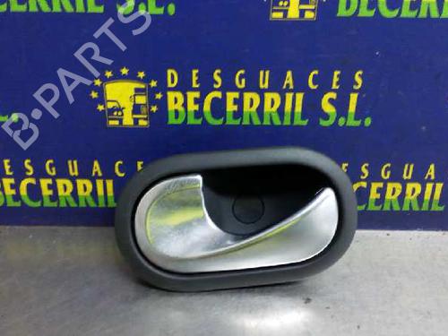 Used Front left interior door handle RENAULT SCÉNIC II (JM0/1_) 1.5 dCi (JM1E, JM16) (106 hp) 8446742