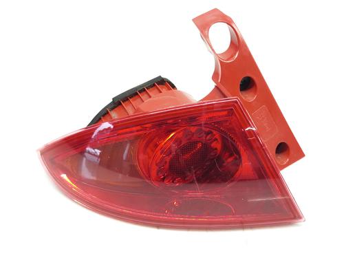 left-taillight-seat-leon-1p1-2005-2006-2007-2008-2009-2010-2011-2012-2013-39803074 main image