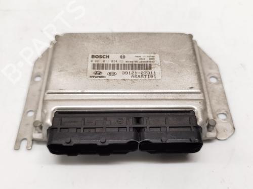 Used Engine control unit (ECU) KIA CARENS I MPV (FC, FJ) 2.0 CRDi (113 hp) 31206544