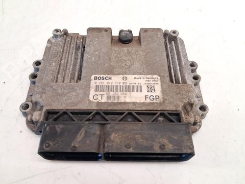 Used Engine control unit (ECU) OPEL ZAFIRA / ZAFIRA FAMILY B (A05) 1.8 (M75) (120 hp) 32365601
