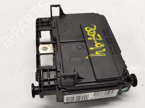Fuse box CITROËN C5 II (RC_) 1.6 HDi (RC8HZB) | BP30576439E1
