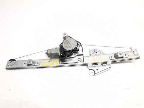 Rudehejsemekanisme venstre bagtil Rudehejsemekanisme venstre bagtil SUZUKI GRAND VITARA II (JT, TE, TD) 1.9 DDiS All-wheel Drive (JT419, TD44, JB419WD, JB419XD,... (129 hp) 33826439 33826439