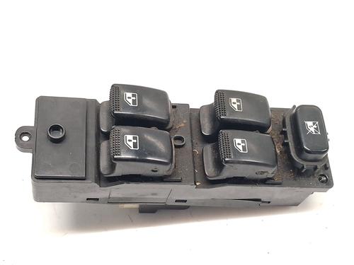 Mando elevalunas delantero izquierdo KIA RIO I Hatchback (DC) 1.3 (82 hp) 32186971