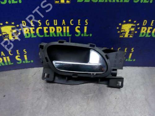 Used Front right interior door handle PEUGEOT 407 SW (6E_, 6D_) 2.0 (136 hp) 8436869