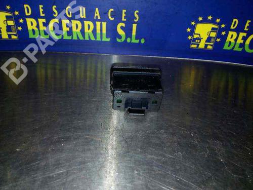 left-rear-window-switch-bmw-5-e39-525-tds-61318368974-1995-1996-1997-1998-1999-2000-2001-2002-2003-8428580 main image