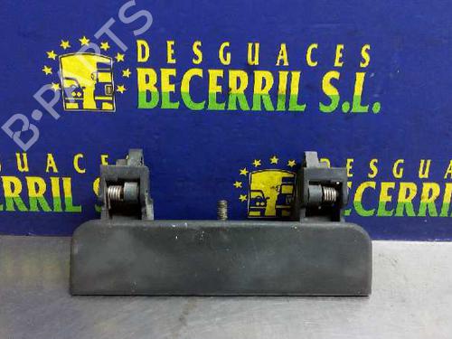 Used Front left exterior door handle RENAULT ESPACE II (J/S63_) [1991-1997]  8448994