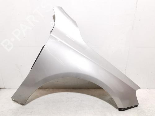 Used Right front fenders MERCEDES-BENZ A-CLASS (W176) A 200 CDI / d (176.008) (136 hp) 26223413