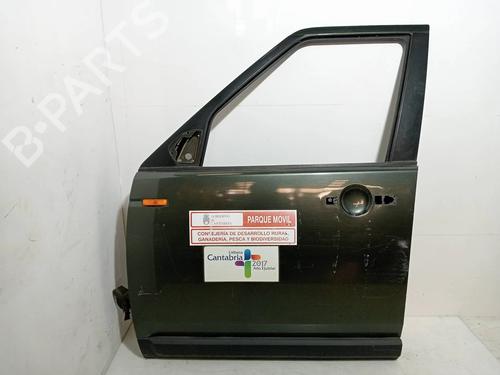 Used Left front door LAND ROVER DISCOVERY III (L319) 2.7 TD 4x4 (190 hp) 17989395