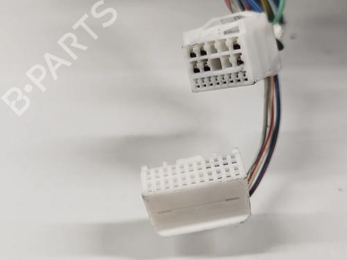 Right front door TOYOTA AVENSIS Saloon (_T25_) 1.8 VVT-i (ZZT251_, ZZT251R) | BP12950590C3 