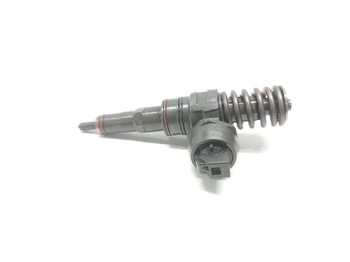 Injektor für VW PASSAT B5.5 (3B3) [2000-2005]  28104266