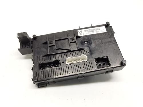 Elektronische module RENAULT CLIO II (BB_, CB_) 1.2 (BB0A, BB0F, BB10, BB1K, BB28, BB2D, BB2H, CB0A,... (58 hp) 30597715