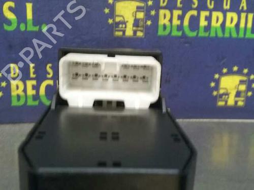 Left front window switch HYUNDAI ACCENT II (LC) 1.3 | BP8435227I27 