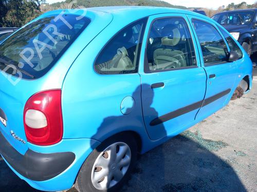 Left taillight CITROËN XSARA PICASSO (N68) 2.0 HDi | BP32068556C34 