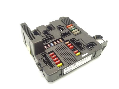 Used Fuse box RENAULT MEGANE II Coupé-Cabriolet (EM0/1_) 2.0 (135 hp) 27278261