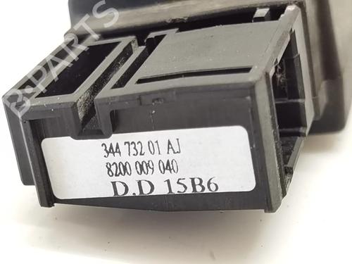 Steering wheel controls NISSAN PRIMASTAR Van (X83) 1.9 dCi 100 | BP15353749E15 
