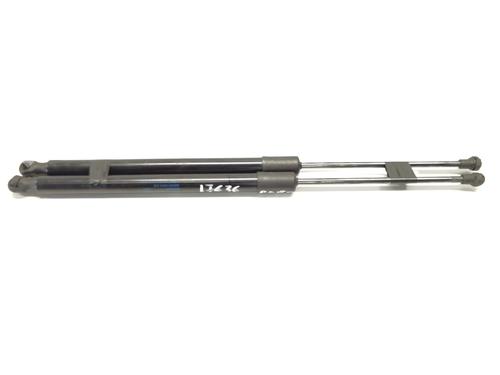 Used Tailgate lift support VW GOLF VII (5G1, BQ1, BE1, BE2) [2012-2021]  17002623