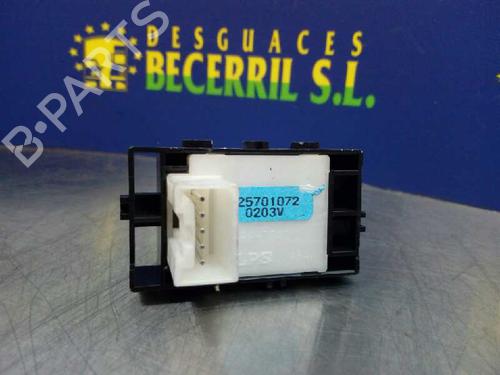 Right front window switch CADILLAC SEVILLE 4.6 | BP12447619I26 