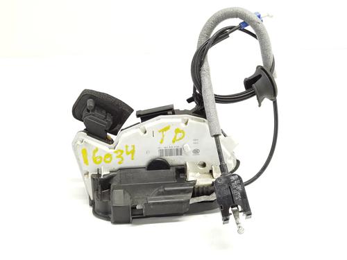 Højre bagtil lås SEAT LEON ST (5F8) 2.0 TDI (150 hp) 12328852