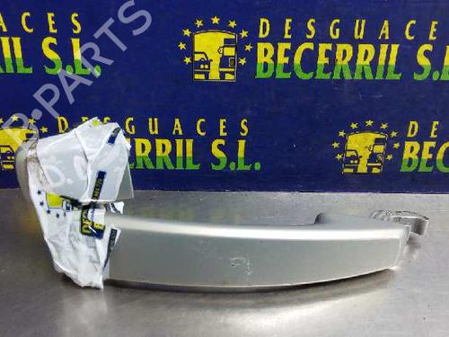 Used Front right exterior door handle OPEL ZAFIRA / ZAFIRA FAMILY B (A05) 1.9 CDTI (M75) (120 hp) 8447329
