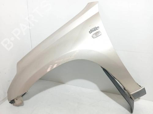 Used Left front fenders TOYOTA RAV 4 II (_A2_) [2000-2005]  17988847