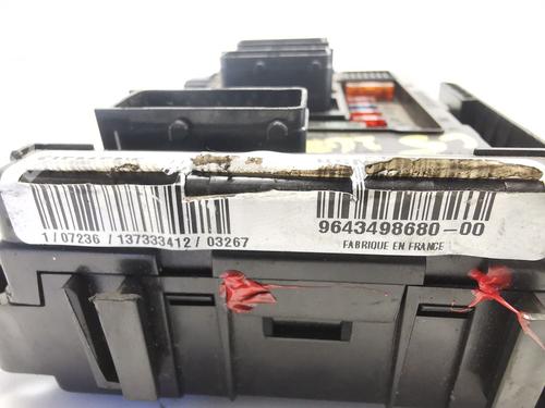 Fuse box CITROËN C5 I (DC_) 2.2 HDi (DC4HXB, DC4HXE) | BP37033356E1 - Image 3
