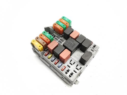 fuse-box-fiat-linea-323_-110_-2006-34693201 main image
