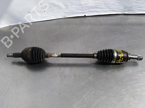 Used Left front driveshaft RENAULT CLIO III (BR0/1, CR0/1) [2005-2014]  8472700