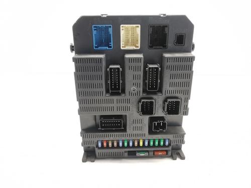 fuse-box-citroen-c4-i-lc_-2004-2005-2006-2007-2008-2009-2010-2011-2012-2013-2014-34223699 main image
