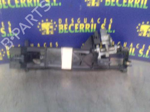 Used Front left exterior door handle MERCEDES-BENZ S-CLASS (W220) [1998-2005]  8430657