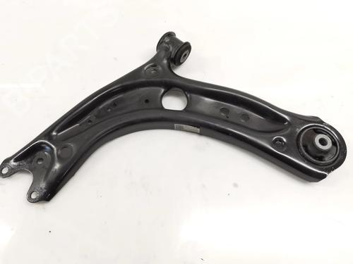 Used Left front suspension arm VW GOLF VII (5G1, BQ1, BE1, BE2) [2012-2021]  17017034