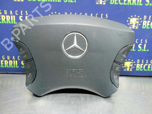 Used Driver airbag MERCEDES-BENZ S-CLASS (W220) [1998-2005]  8443957