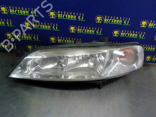 Used Left headlight OPEL VECTRA B (J96) 1.6 i 16V (F19) (100 hp) 8458255