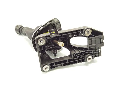 Gear lever TOYOTA YARIS (_P13_) 1.4 D (NLP130_, NLP130) | BP24680909M90 