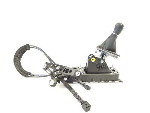 Used Gear lever VW GOLF VII (5G1, BQ1, BE1, BE2) [2012-2021]  17017039