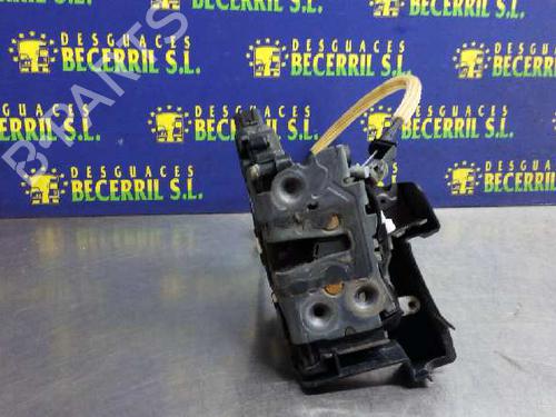 Used Front left lock FORD FOCUS I (DAW, DBW) [1998-2009]  8439598