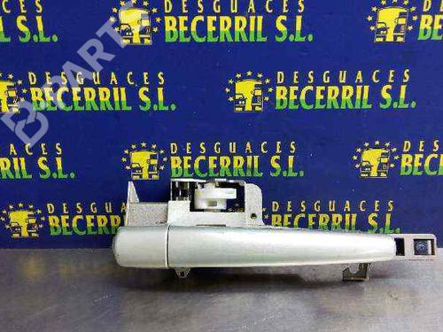 Used Front right exterior door handle Front right exterior door handle PEUGEOT 407 (6D_) 1.6 HDi 110 (6D9HZC, 6D9HYC) (109 hp) 8448680 8448680