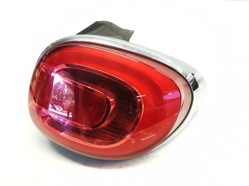 right-taillight-fiat-500l-351_-352_-2012-36473316 main image