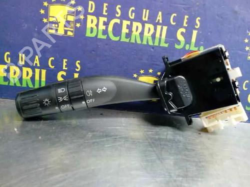 Used Headlight switch SUBARU LEGACY IV (BL) 2.0 AWD (BL5) (138 hp) 17174033