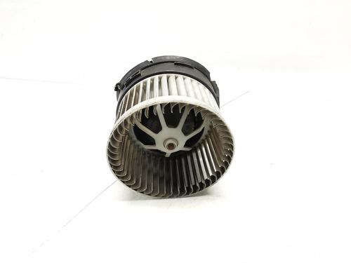 Heater blower motor PEUGEOT 407 SW (6E_, 6D_) 2.0 HDi 135 | BP30169864M62