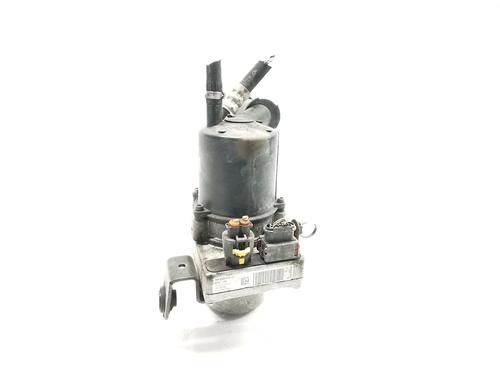 Used Steering pump Steering pump CITROËN C4 Coupe (LA_) 1.6 HDi (90 hp) 33735672 33735672