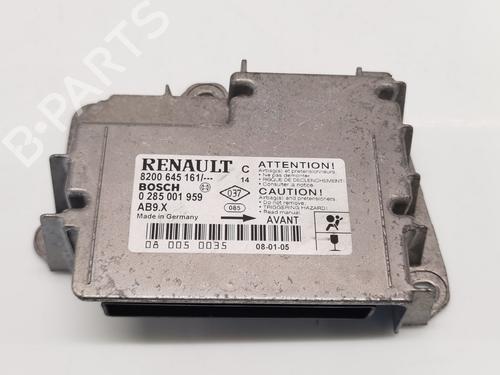 Used ECU airbags RENAULT CLIO III (BR0/1, CR0/1) 1.2 16V (BR02, BR0J, BR11, CR02, CR0J, CR11) (75 hp) 26722552