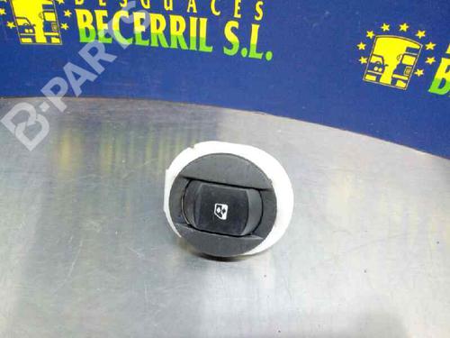 Used Right front window switch Right front window switch RENAULT CLIO III (BR0/1, CR0/1) 1.5 dCi (BR17, CR17) (86 hp) 8450728 8450728