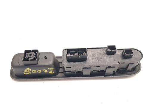 Left front window switch PEUGEOT 5008 (0U_, 0E_) 1.6 HDi | BP30155579I27