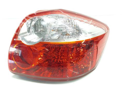 Used Right taillight TOYOTA AURIS (_E15_) 1.4 D-4D (NDE150_, NDE150R) (90 hp) 28011130