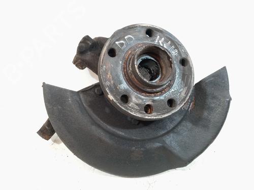 Used Right front steering knuckle VW TRANSPORTER T4 Van (70A, 70H, 7DA, 7DH) 1.9 TD (68 hp) 17174253