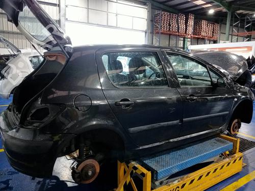 Instrument cluster PEUGEOT 307 (3A/C) 1.6 HDi | BP15833273C47 