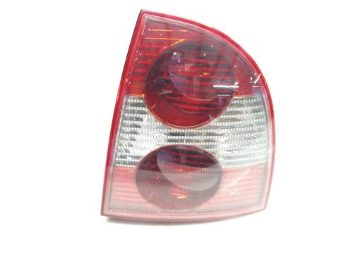 Used Right taillight Right taillight VW PASSAT B5.5 (3B3) 1.9 TDI (101 hp) 39654197 39654197