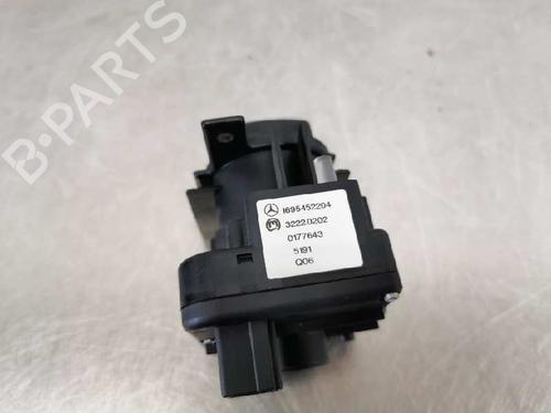 Headlight switch MERCEDES-BENZ A-CLASS (W169) A 180 CDI (169.007, 169.307) | BP8466756I24 