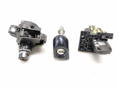Used Electronic module BMW 3 (E90) 318 d (143 hp) 21116370