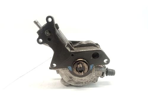 Used Vacuum pump VW GOLF PLUS V (5M1, 521) 1.9 TDI (105 hp) 27612053